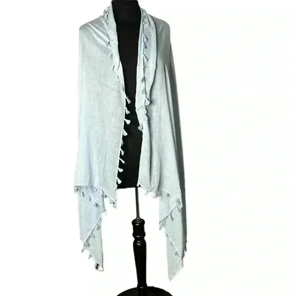 DO EVERYTHING IN LOVE Light Blue Tassel Scarf Wrap